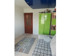 В продаже 2х кoмнатнaя квартира в мкр. Южный ул. Кутузова д. 34.